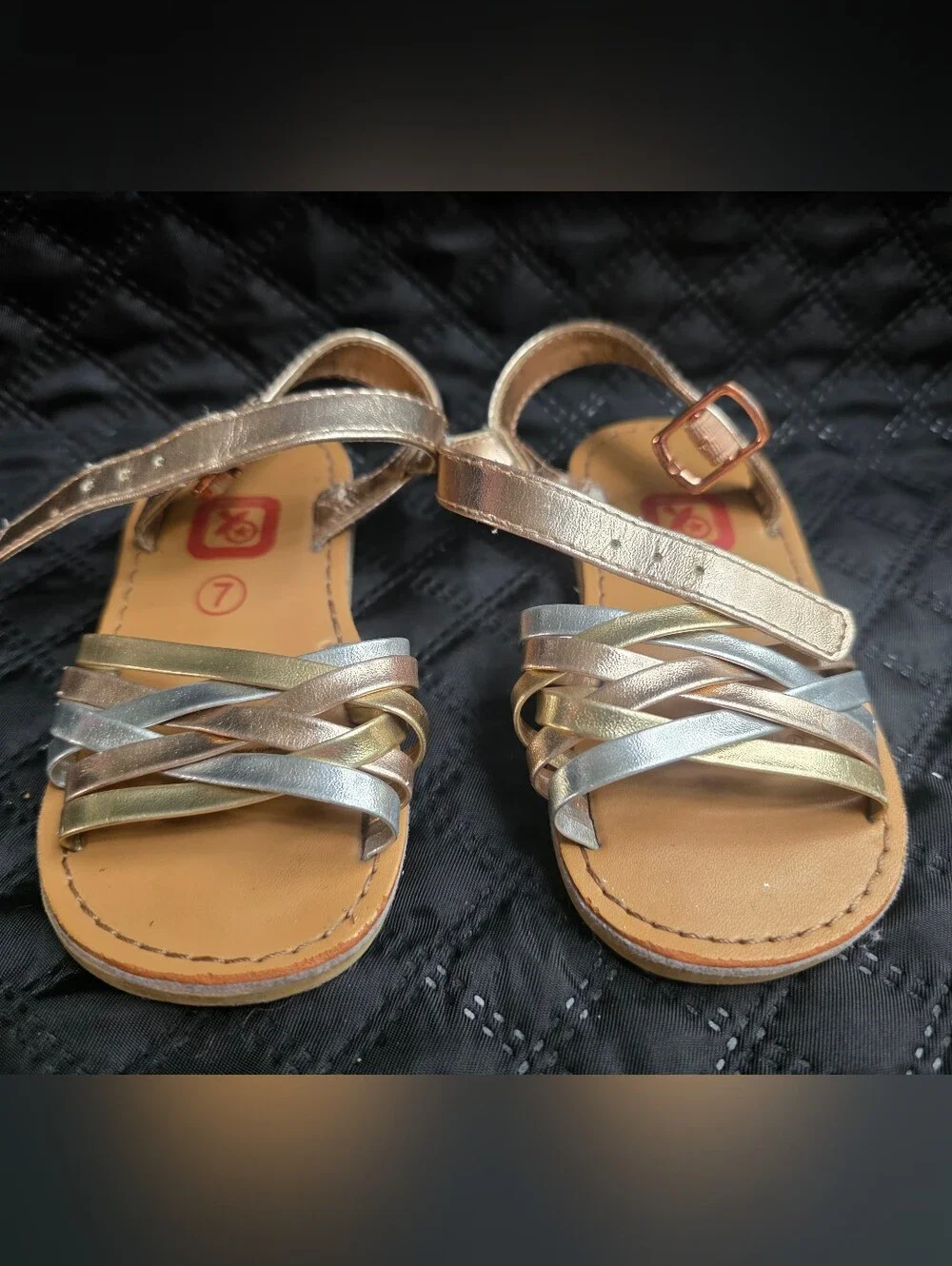 Bessito Metallic Multi-Strap Sandals Size 7